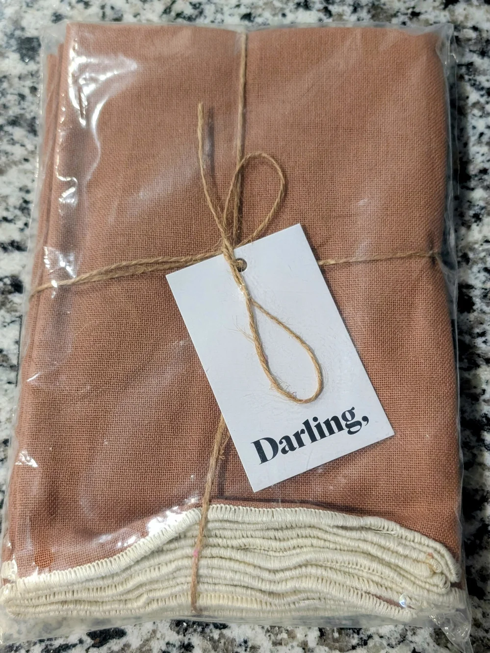 NEW 4-Pack Cloth Dinner Napkins